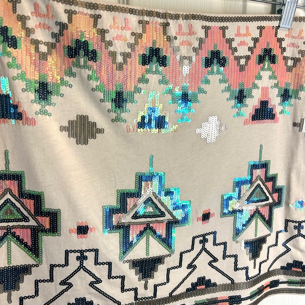 💚”Express” NWT Women’s Cream Colorful Sequin Embellished Mini Skirt🩵 - Picture 3 of 9